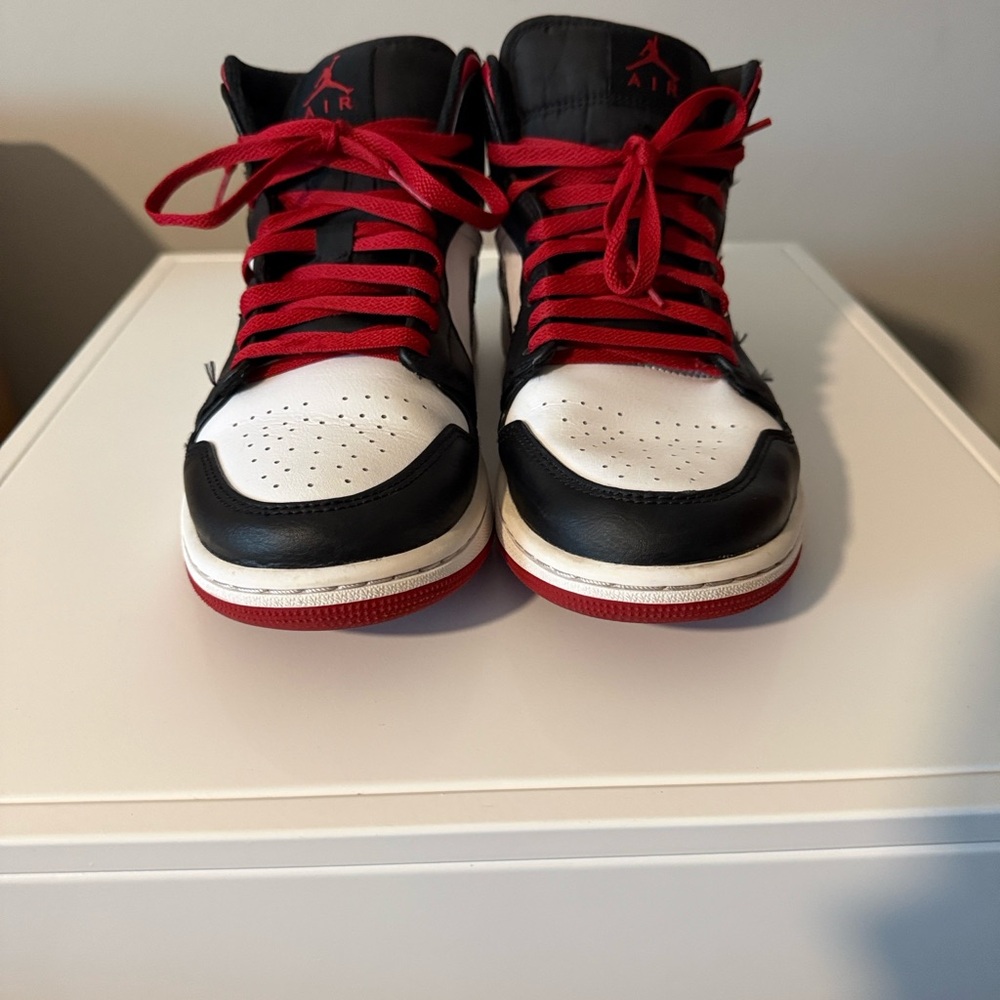 Jordan 1 Gym Red